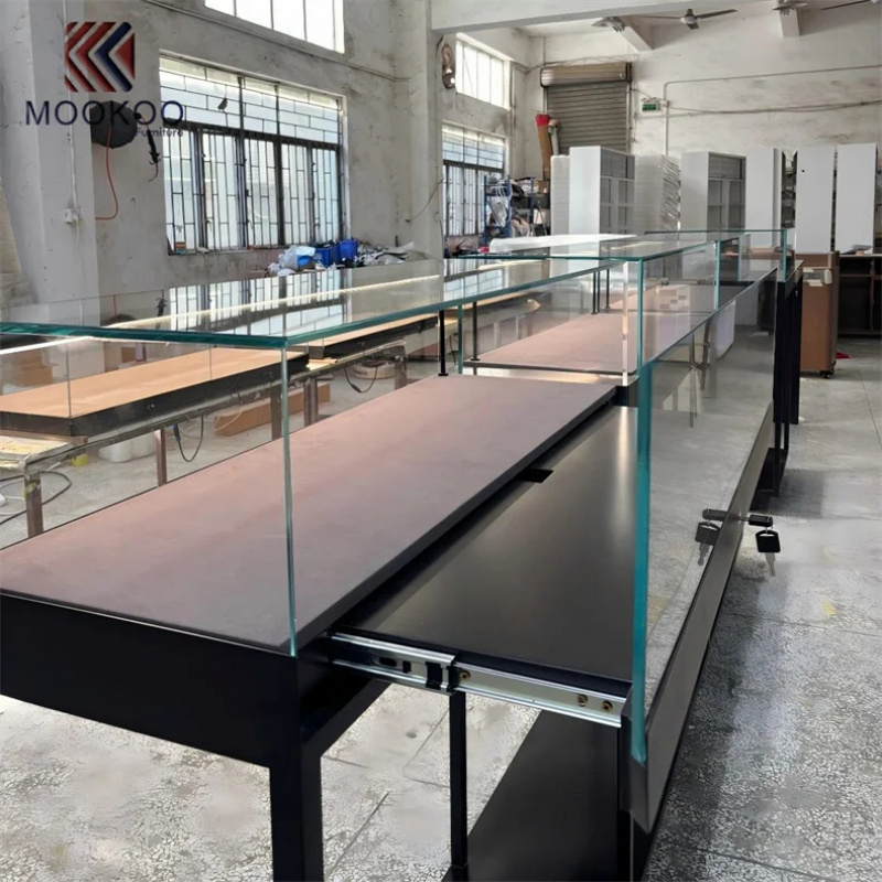 Exhibidor de Vidrio Personaliz - Jewelry And Watches Stores reseña y precio