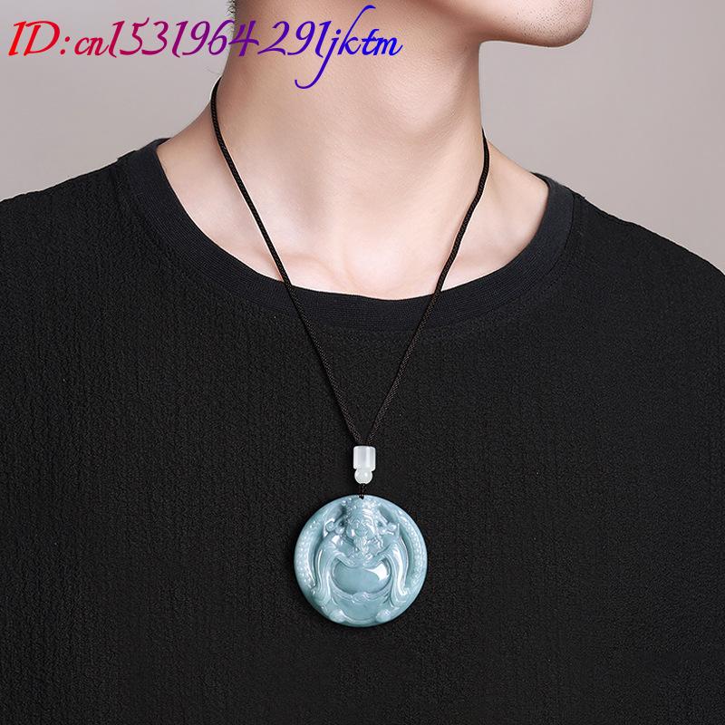 Colgante de Jadeíta Birmana de - Jewelry & Watches Spółka Z Ograniczoną Odpowiedzialnością Sp Z Oo reseña y precio
