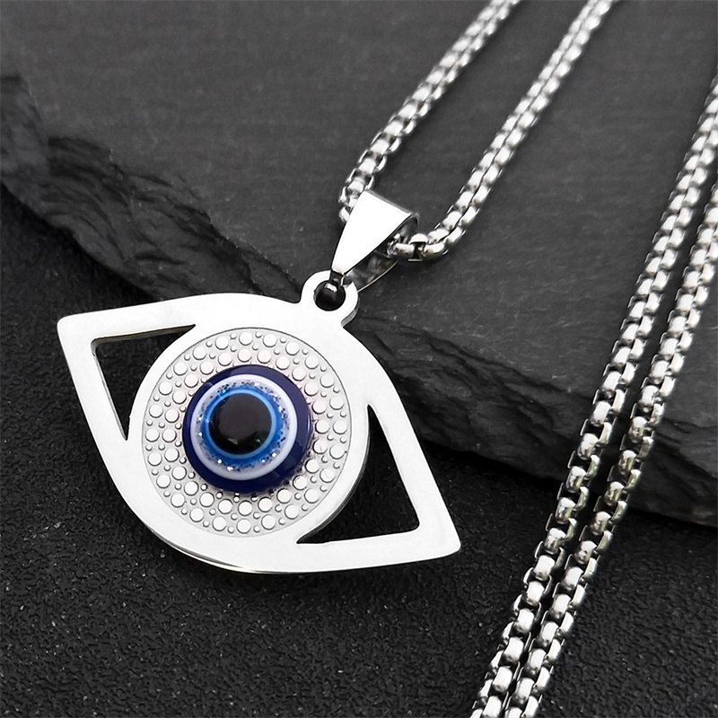 Collar y Pulsera de Acero Inox - Jewelry & Watches Spółka Z Ograniczoną Odpowiedzialnością Sp Z Oo reseña y precio