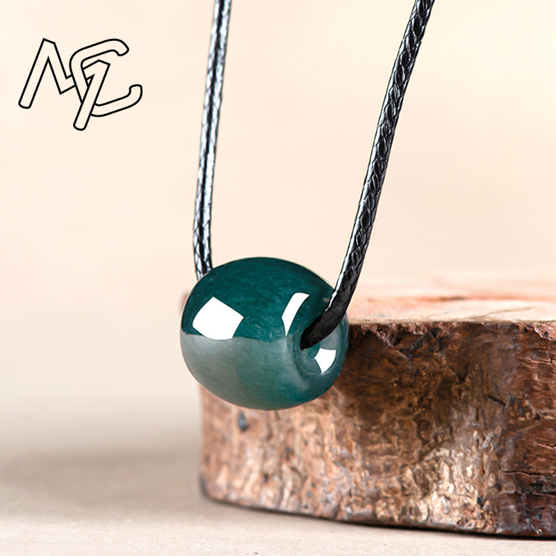 Colgante de Jadeíta Natural de - Jewelry & Watches Spółka Z Ograniczoną Odpowiedzialnością Sp Z Oo reseña y precio
